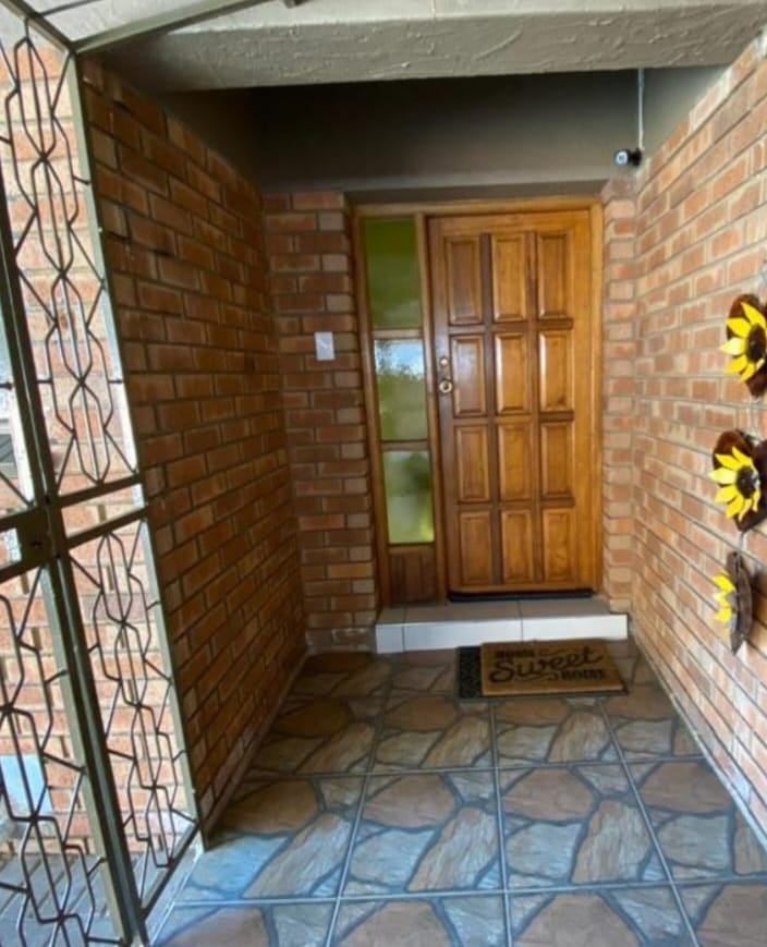3 Bedroom Property for Sale in Northview Northern Cape